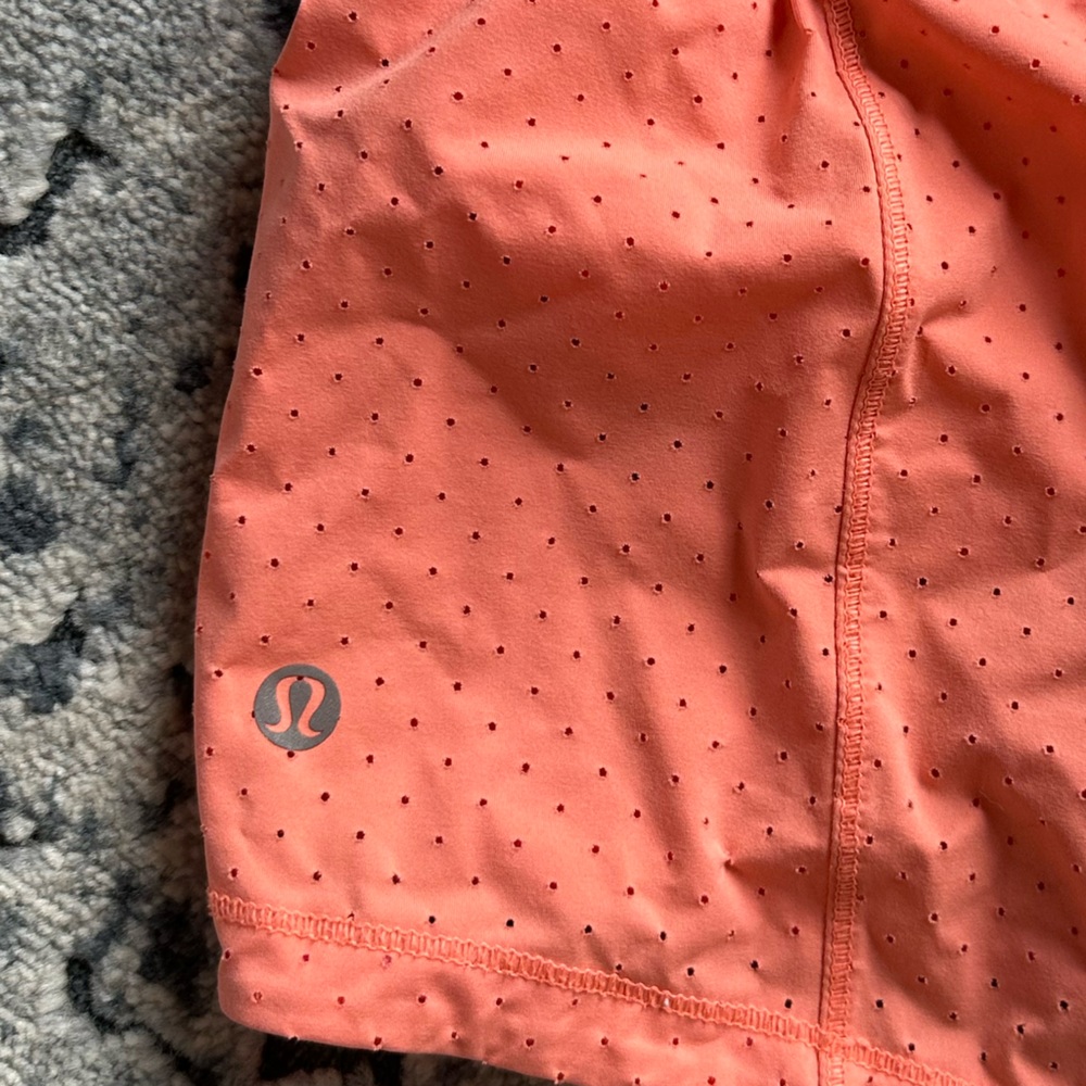 Lululemon size 2 shorts. Absolutely adorable!
